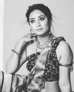 Bhanu Sri Mehra Instagram - Tribal love 💕
.
.
.
Photography @weareretrospection 
Mua @thimmappa180 
Styling @vishnupriya.pen
Jewelry @kaluva_jewels 
Location @teenduari 
.
.
.
.
#bhanushree #retrospectionphotography #thimmappa #styledbyvishnupriya❤ 
#teenduari 
#photoshoot