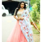 Bhanu Sri Mehra Instagram - Good morning all have a great day 😀 Outfit by:@kadhambari_studio Pc:@poulino_pictures #morning #goodvibes #peace #happymood #bhanusree🔥❤️