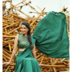 Bhanu Sri Mehra Instagram - The most important thing a girl 👧 wears is her confidence 🦚❤ Outfit by:@mudradesigninghome pratyusha Pc:@poulino_pictures #tollywoodactress #southindianactress #adhirindhi #comedy #fun #peaceful #happy #mood #bhanusree🔥❤️ #bhanufans #bhanusri
