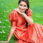 Bhanu Sri Mehra Instagram - Do good and good will come to you ❤️✨️🔱 @saicharanthejareddyphotography @navya.marouthu ☆ ☆ #tollywoodhotactress #bhanusree🔥❤️ #actorslife #busy #positivevibes #only #behappy