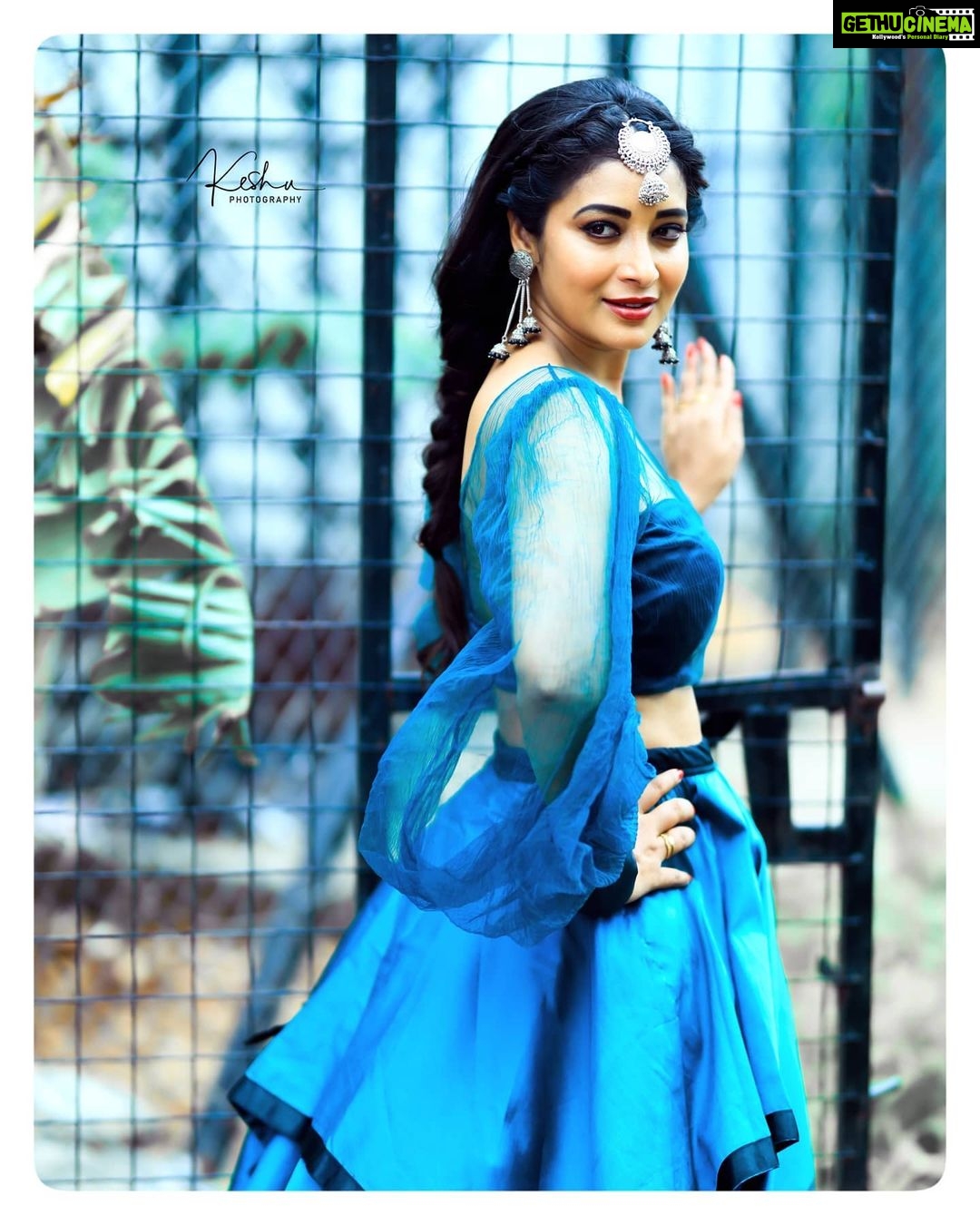 Bhanu Sri Mehra Instagram - 💙🦋 Styled By - @greeshma_krishna.k In Costume by - @abhignasagarikaofficial Fashion coordinates - @house_of_collaboration19 #bhanusree #southindianactress #tollywoodactresses #adhirindhishow #comedy #fun #bhanusree🔥❤️