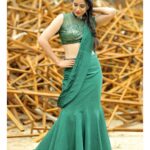 Bhanu Sri Mehra Instagram - Just like a Dimond, the more I'm cut ,sliced and hurt.. the more I shine - anonymous 🦚 #adhirindhishow #comedy #fun #zeetelugu #bhanusree #bhanusree🔥❤️