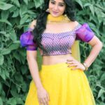 Bhanu Sri Mehra Instagram - 💛💛 Outfit:@myriti PC:@they_call_me_keshu