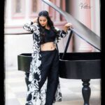 Bhanu Sri Mehra Instagram - I like to smile when its natural. I'm not mad or anything. That's my style.🐧 PC:@they_call_me_keshu Outfit by:@jazzy.apparel Location:@picturesq_next Styling:@greeshma_krishna.k #love🖤 #blacklover #tollywoodactress #actorlife #busylife #southindianactress #bhanusree🔥❤️