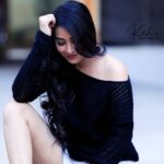 Bhanu Sri Mehra Instagram - I don't compare myself with others ,I know I'am the best in my own way🖤 Pc:@they_call_me_keshu Makeup:myself🙈 Hairstyles:@makeoverbylavs #newpost😍 #newclick #lovepics #tollywoodactress #actorlife #bhanusree🔥❤️