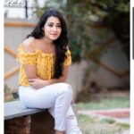 Bhanu Sri Mehra Instagram - You're something between A dream and A miracle 💛 PC: @they_call_me_keshu Hairstyles:@makeoverbylavs #tollywoodactress #actorlife #busylife #biggbosstelugu2 #bhanusree #cool #quarantinelife #bhanusree🔥❤️