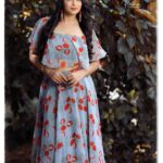 Bhanu Sri Mehra Instagram - Good morning my beautiful people 😊 PC:@they_call_me_keshu Outfit:@feathersbtq #morning #peace #bhanusree🔥❤️