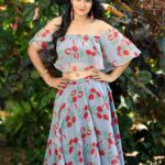 Bhanu Sri Mehra Instagram - Beauty is power, a smile is its sword 🤺 PC:@they_call_me_keshu Outfit:@feathersbtq #newclick #tollywoodactress #actorlife #southindianactress #bhanusree #bhanusree🔥❤️ Telangana
