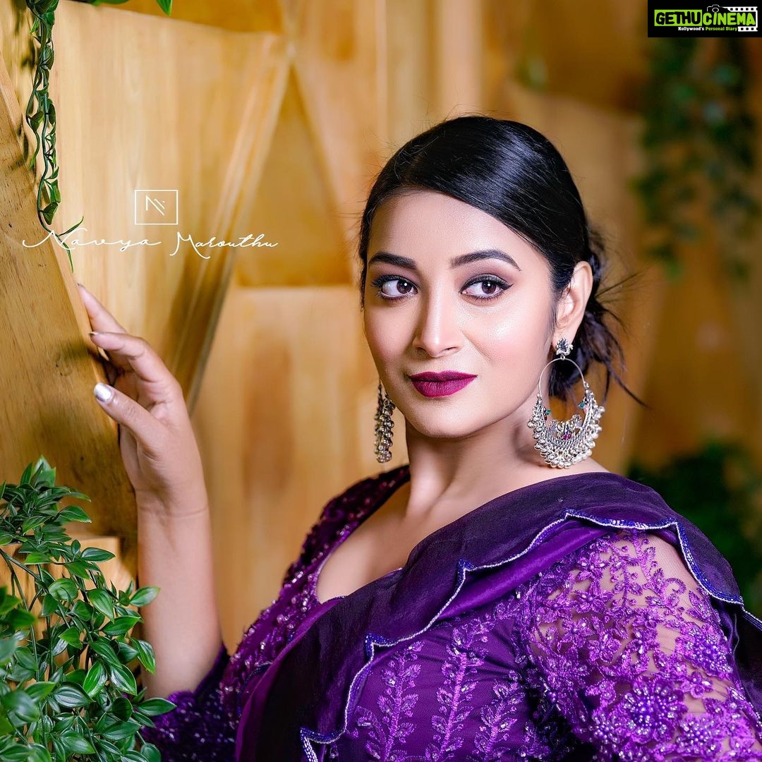 Bhanu Sri Mehra Instagram - Outfit:@navya.marouthu Pc:@prashanth_photo_graphy #peacefullness #tollywoodactress #actorlife #busylife #biggbosstelugu2 #bhanubiggboss #tollywoodactress😍 #bhanusree🔥❤️