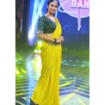 Bhanu Sri Mehra Instagram - 💛✨️🔱 @pretty.jewelbox @varuni_couture #yellow #love #bhanusree🔥❤️ #hybridpilla #instagram #instagramlove