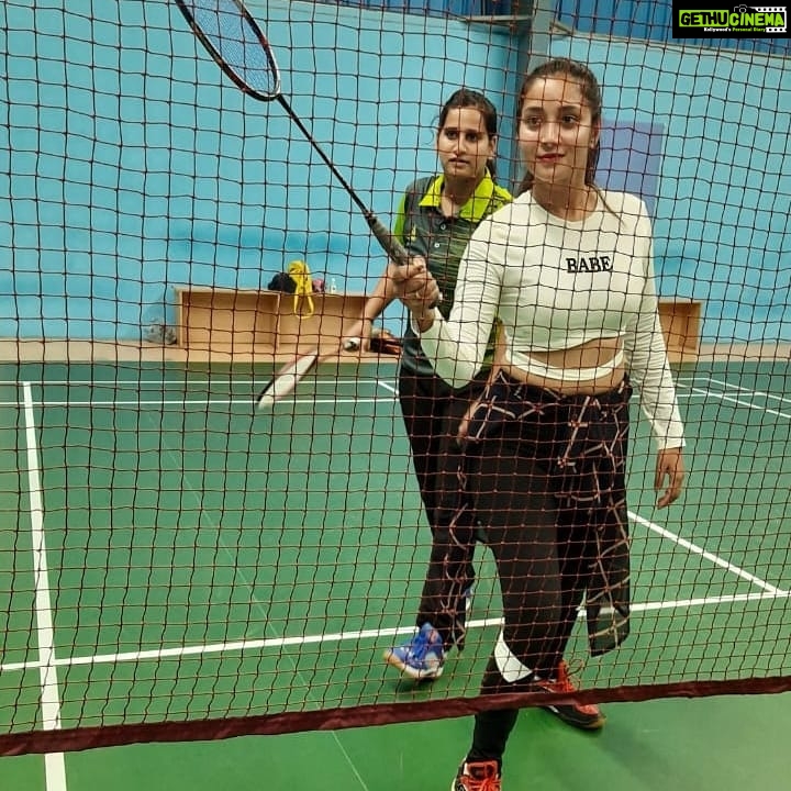 Bhanu Sri Mehra Instagram - In my life of cookie, you are the choco chip 🍪 @pc_cheruku PC credit goes to :@cheruku_lc . . . #friends #bestfriends #friendgoals #funtimes😎 #playinggames #sundaymood☀️ #funday #bestiesforlife #peaceofmind #badminton🏸 #badmintonfriends #bhanugirl❤ #bhanusree🔥❤️