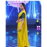 Bhanu Sri Mehra Instagram - 💛✨️🔱 @pretty.jewelbox @varuni_couture #yellow #love #bhanusree🔥❤️ #hybridpilla #instagram #instagramlove