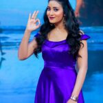 Bhanu Sri Mehra Instagram – Your more powerful then you know; you are beautiful just as you are.💃💜
Outfit:@feathersbtq
Pc:@varshasfotography
#tollywoodactress #actorlife #busylife #hope #best #happiness💕 #work #bhanugirl #bhanulove #bhanusree🔥❤️