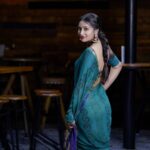 Bhanu Sri Mehra Instagram – Happy weekend all my lovely people😊 have great days lots of love❤🤗
Outfit by:@navya.marouthu
Pic:@prashanth_photo_graphy
Make up :@panduchalapati
#traditional #sareelove #indiangirl #traditionalart #traditionalart #girlintraditional #supergirl #weekendmood #weekendvibes #bhanusri #bhanusree🔥❤️