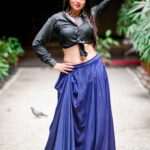 Bhanu Sri Mehra Instagram - Beauty beings the moment you decide to be yourself💃 Costume by - @maghuva.studio Accessories by - @fashionjewelcollections Styled by - @greeshma_krishna.k Photography by - @sampathnachu50 . #styledbygkk #blue #black #biggbosstelugu2 #tollywoodactress #bhanusree🔥❤️
