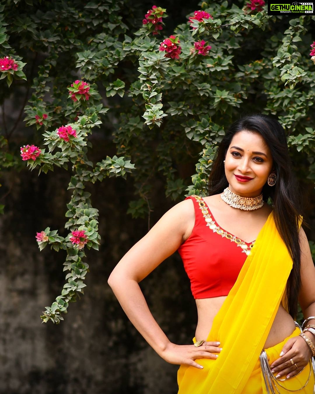 Bhanu Sri Mehra Instagram - I may not be the best.....but I sure am trying my best. Costume By - @firoz_design_studio Accessories By - @aadyaah_by_malathi Styled By - @greeshma_krishna.k Photography By - @sampathnachu50 . #styledbygkk #yellow #red #loves #peaceofmind✌ #cool