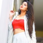 Bhanu Sri Mehra Instagram - When you change the way you look at things, the things you look at change. ❤💟💃 @they_call_me_keshu #yo #beautiful #she #peace #cool #tollywoodactress #biggbosstelugu2 #bhanusree #anchor #dancer #actorlife #bhanusree🔥❤️