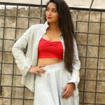 Bhanu Sri Mehra Instagram - Life is beautiful one day,one hour,and one minute, will not come again in your entire life. Avoid fights, angriness and speak lovely to every person!! Good evening guys 🤗😘 Pic:@they_call_me_keshu #evening #happyme #peaceful #tollywoodactress #biggbosstelugu2 #bhanusree #anchor #dancer #bhanusree🔥❤️