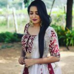 Bhanu Sri Mehra Instagram - ♥️💟♥️❤️❣️💟 Outfit by:@harikastudio PC:@satya007b #tollywoodactress #feelhappy #peaceofmind✌ #dancer #anchor #biggboss2bhanusree #bhanusree🔥❤️