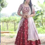 Bhanu Sri Mehra Instagram - Your body makes you sexy, your smile makes you pretty, your personality makes you beautiful ❤💟💃 Outfit by: @harikastudio #marooncolour @lovely__feelings #happy #cool #peace #bhanusree🔥❤️ #biggbosstelugu2 #tollywoodactress
