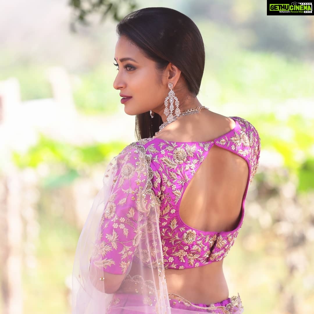 Bhanu Sri Mehra Instagram - Being your own unique self is pure beauty💃💜 Outfit by: @harikastudio Jewellery : @kalasha_finejewels PC: @satya007