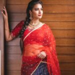 Bhanu Sri Mehra Instagram - Take off that shyness and wear some red❤️❤️💃 Outfit by :@meghanagarapatiofficial @tourmalinejewels @pixelperfectmakeup_visali @sreekruthsravan #indiantraditionalwear #indianbeautyqueen #redlove #❤️