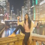 Bhanu Sri Mehra Instagram - When you leave a beautiful place, you carry it with you wherever you go.😍 #chicagonightlife