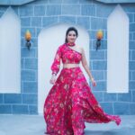 Bhanu Sri Mehra Instagram - She leaves a little sparkle ✨️ whatever she goes 💗 @verendar_photography @pretty.jewelbox @divya_varun_official @hairstylistravi @maskmakeupartist @mrandmrsstudiohyd #southindiaactress #tollywoodhotactress #bhanusree🔥❤️ #instalove #actorslife