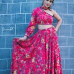 Bhanu Sri Mehra Instagram - She leaves a little sparkle ✨️ whatever she goes 💗 @verendar_photography @pretty.jewelbox @divya_varun_official @hairstylistravi @maskmakeupartist @mrandmrsstudiohyd #southindiaactress #tollywoodhotactress #bhanusree🔥❤️ #instalove #actorslife