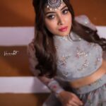 Bhanu Sri Mehra Instagram - A cheerful look brings joy to the heart ❤️ @jahnavivarmalabel @verendar_photography @pretty.jewelbox @maskmakeupartist @hairstylistravi Location:@mrandmrsstudiohyd #tollywoodhotactress #southindiaactress #bhanusree🔥❤️ #actorslife #busy