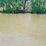Bhanu Sri Mehra Instagram - Playing with water feeling glad #water #umbrellaacademy #shootout #locations Jagdalpur