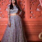 Bhanu Sri Mehra Instagram - A cheerful look brings joy to the heart ❤️ @jahnavivarmalabel @verendar_photography @pretty.jewelbox @maskmakeupartist @hairstylistravi Location:@mrandmrsstudiohyd #tollywoodhotactress #southindiaactress #bhanusree🔥❤️ #actorslife #busy