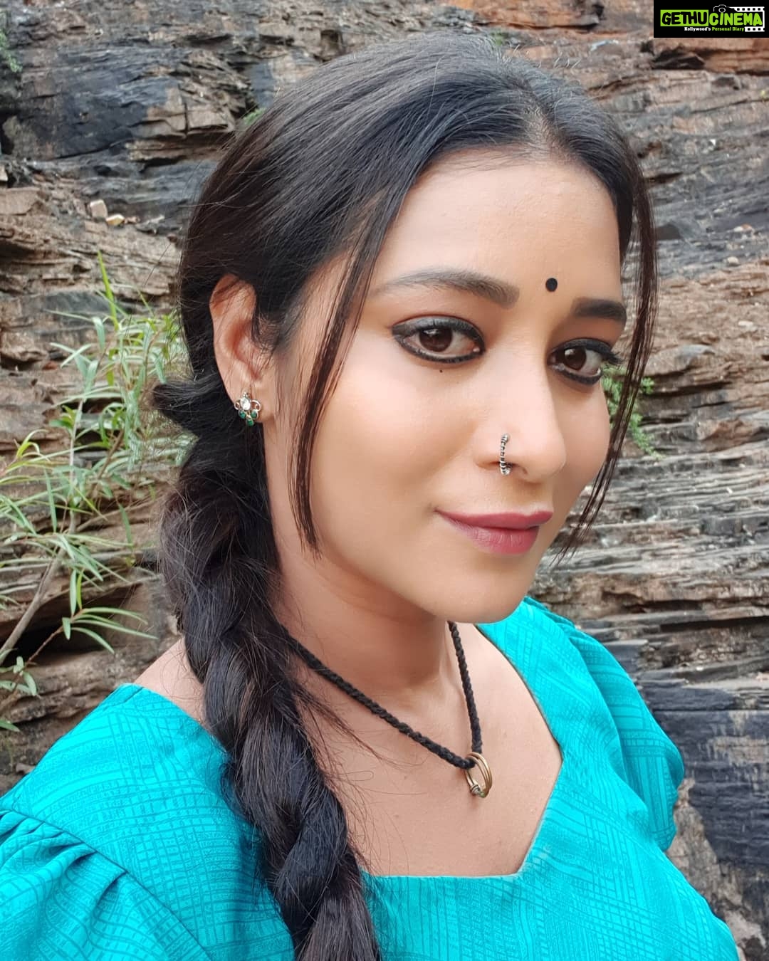 Bhanu Sri Mehra Instagram - How is this look? Odisha