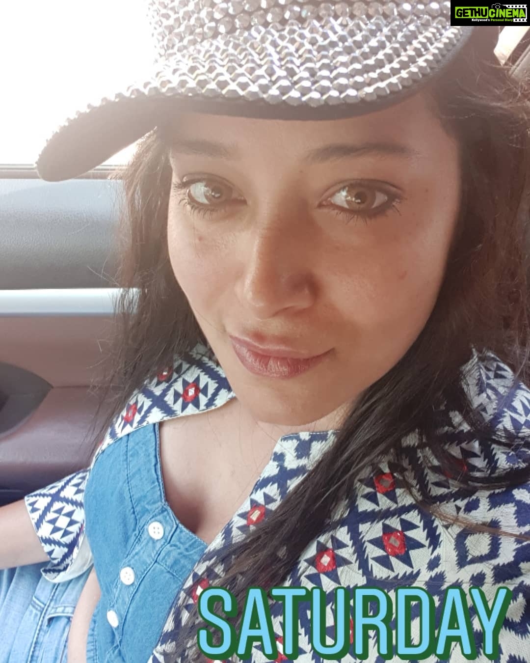 Bhanu Sri Mehra Instagram - Happy weekend 🤗 Palais Theatre