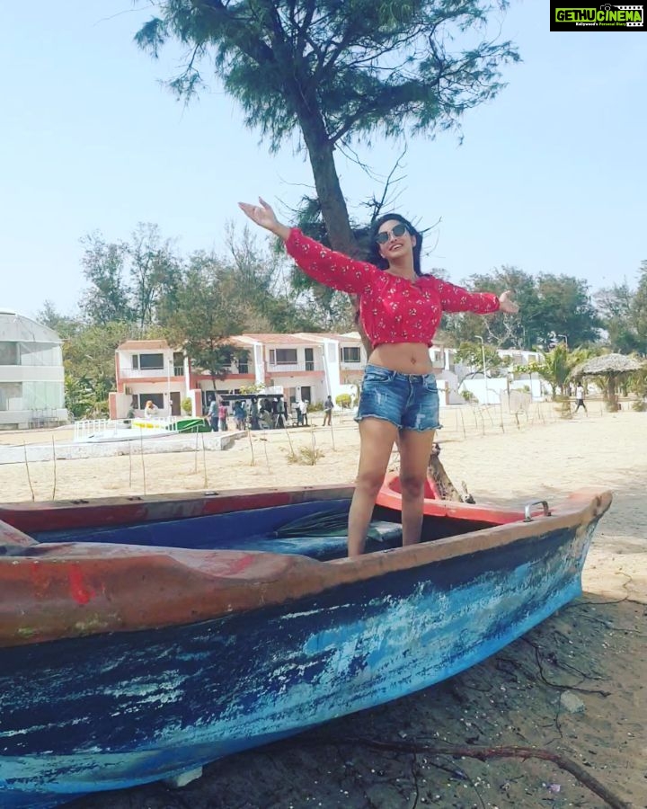 Bhanu Sri Mehra Instagram - Jus enjoying myself 💃💃