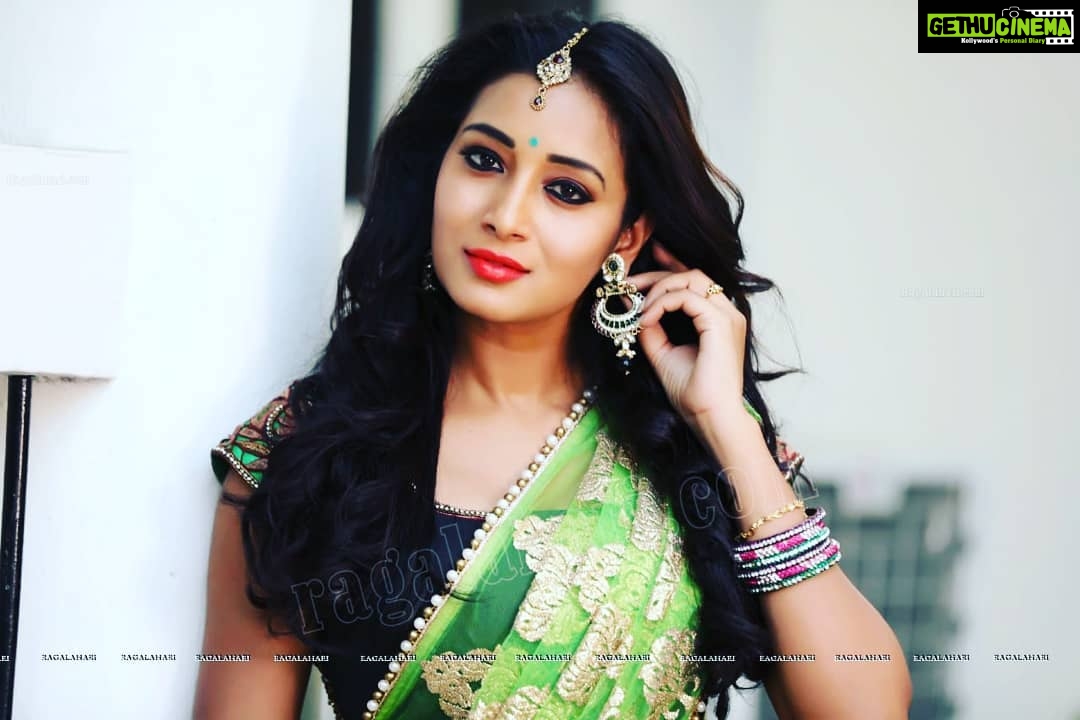 Bhanu Sri Mehra Instagram - Be strong, be beautiful, be you😍😘