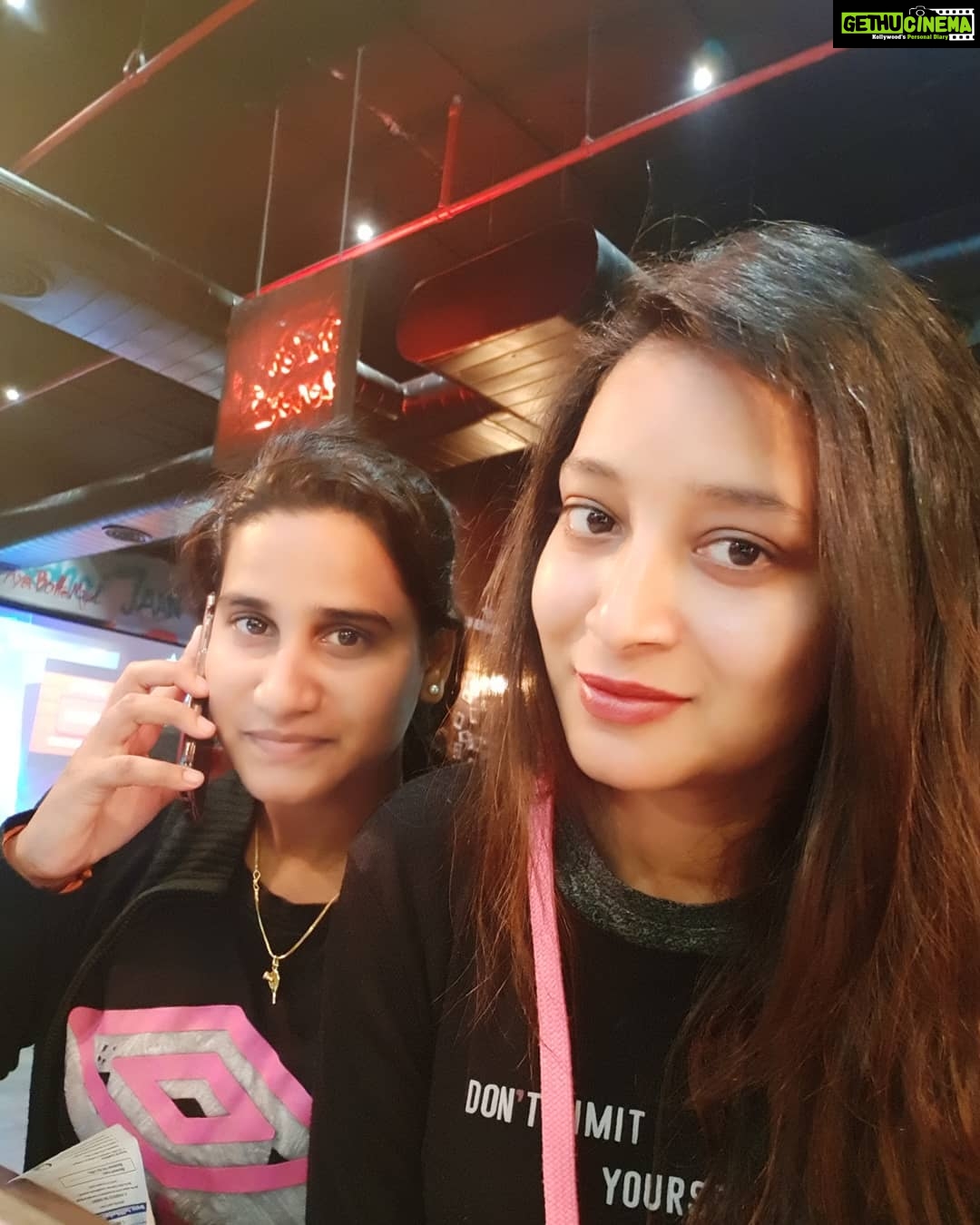 Bhanu Sri Mehra Instagram - Movie time with bestie 🤗 @pc_cheruku