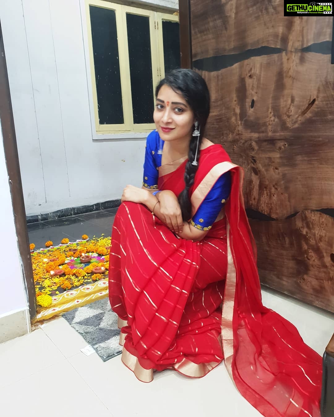 Bhanu Sri Mehra Instagram - Happy Diwali all of you safe Diwali this redsaree & blue blouse designed by@swapnapaidi