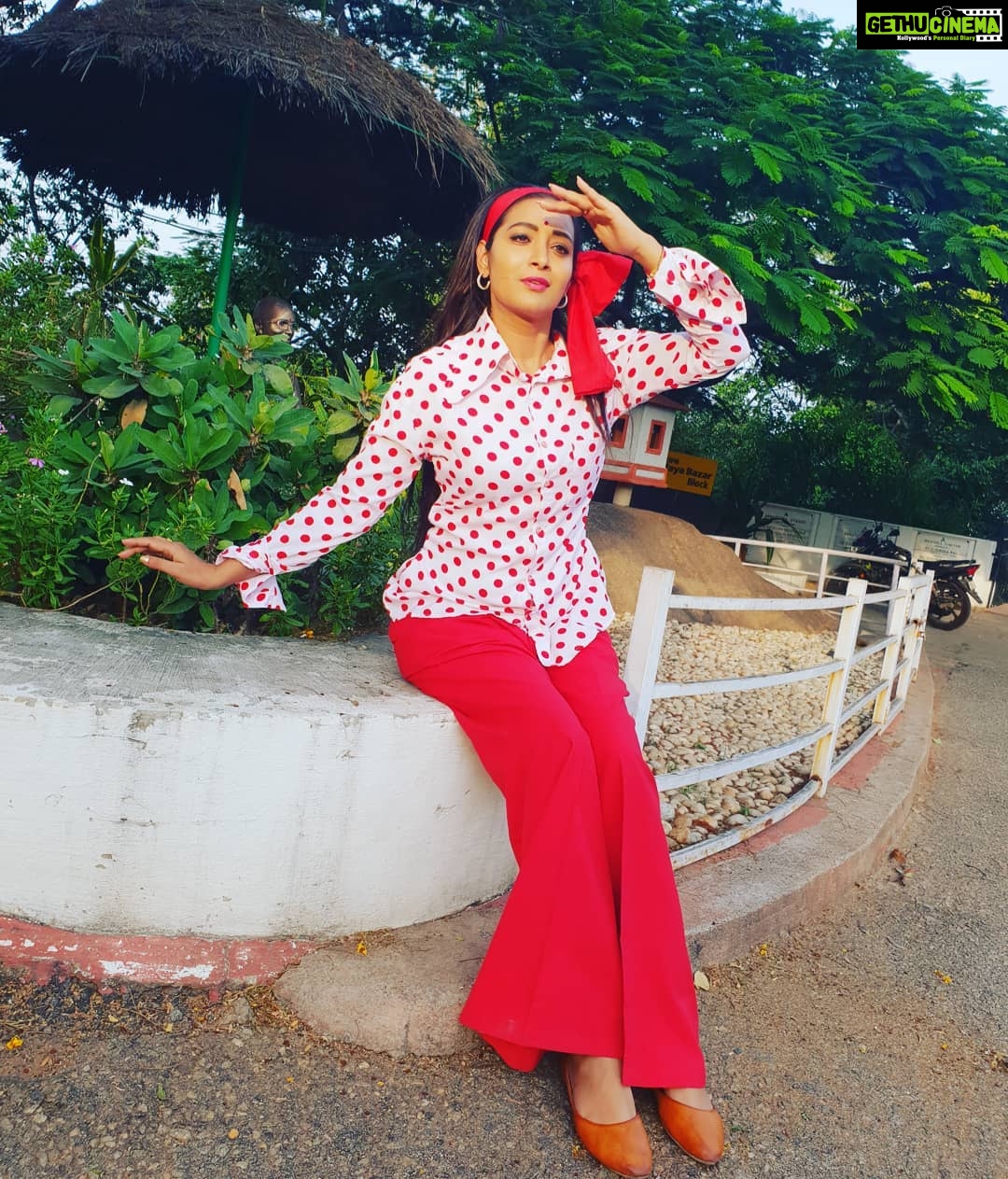 Bhanu Sri Mehra Instagram - Junior vanisri Garu🤣