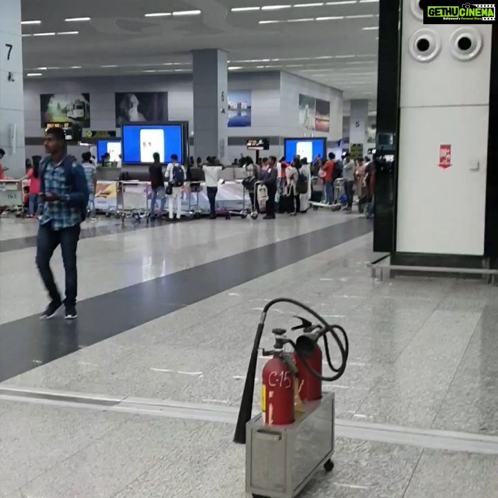 Bhanu Sri Mehra Instagram - Kolkata airport