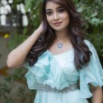 Bhanu Sri Mehra Instagram - Happy Friday 💥 #happymood #goodvibes #tollywoodhotactress #southindiaactress #bhanusree🔥❤️