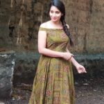 Bhanu Sri Mehra Instagram - Hello everyone 😘🤗 outfit by @kalamkari247