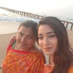 Bhanu Sri Mehra Instagram - With mom so happy londs of very pleasant 🤗 love u my darling dear😍😘🤗🤩 ur my beautiful mom🤗😘😍🤩