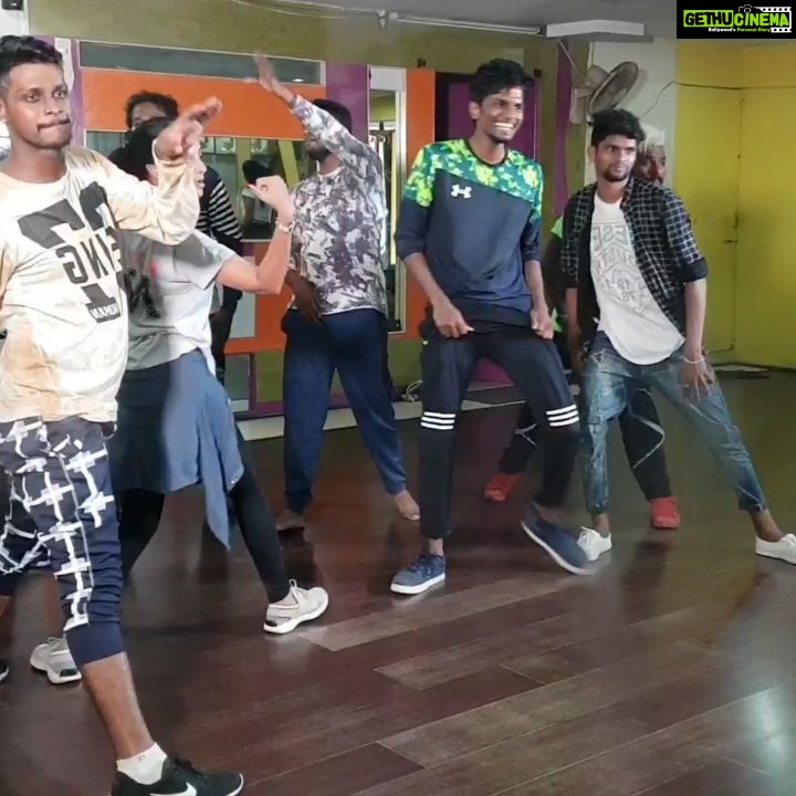 Bhanu Sri Mehra Instagram - Dances practice full enjoyed 💃💃💃