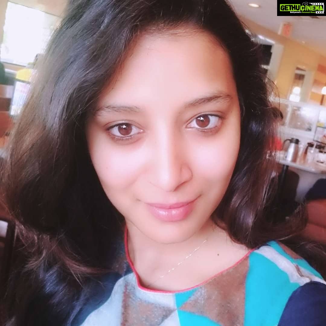Bhanu Sri Mehra Instagram - Good mrng guy's