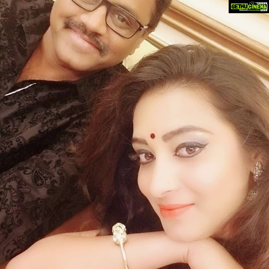 Bhanu Sri Mehra Instagram - Funny time in kuwait😄