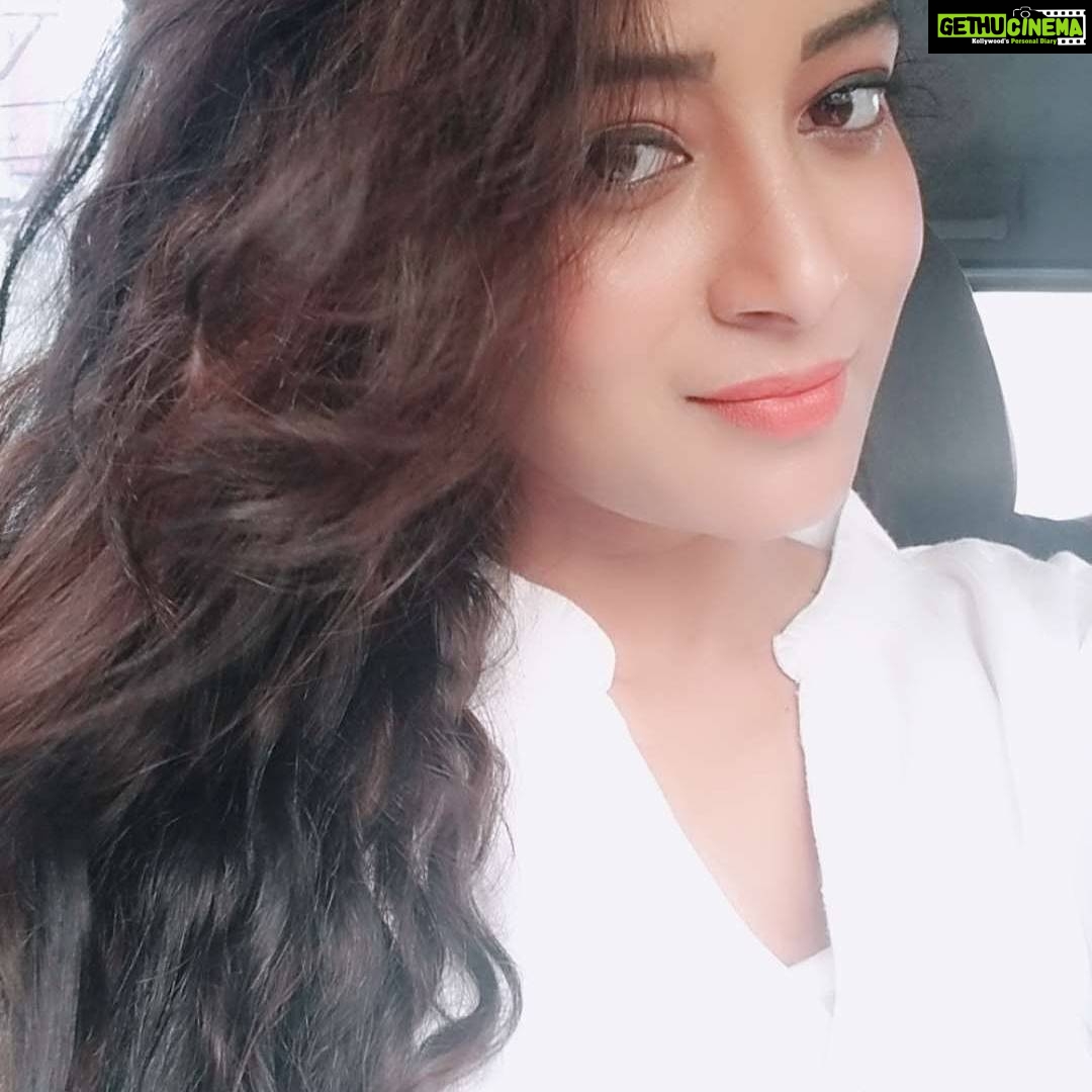 Bhanu Sri Mehra Instagram - Selfieee##time##😘