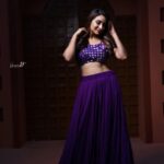 Bhanu Sri Mehra Instagram - Be as radiant ✨️ as the sun 🌞 Pic:@verendar_photography Outfit by: @divya_varun_official Make up: @maskmakeupartist Hairstyle: @hairstylistravi Location: @mrandmrsstudiohyd #shine #loveself #bhanusree🔥❤️ #hybridpilla #southindiaactress #tollywoodhotactress #actorslife