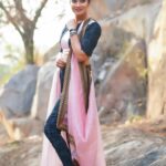 Bhanu Sri Mehra Instagram - 💗 @sudha_boutique @paulino_pictures Pics edit created:@saicharanthejareddyphotography #newlooks #everytime #bhanusree🔥❤️ #hybridpilla #superqueen