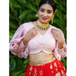 Bhanu Sri Mehra Instagram - Happiness looks gorgeous on you ✨ @myriti #bhanusree🔥❤️ #hybridpilla #tollywoodhotactress
